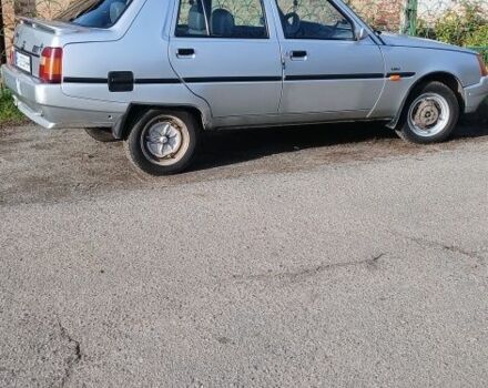 Серый ЗАЗ 1103 Славута, объемом двигателя 1.3 л и пробегом 127 тыс. км за 1500 $, фото 3 на Automoto.ua