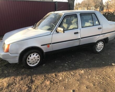 Серый ЗАЗ 1103 Славута, объемом двигателя 1.2 л и пробегом 230 тыс. км за 520 $, фото 2 на Automoto.ua