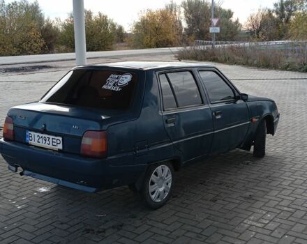 Серый ЗАЗ 1103 Славута, объемом двигателя 1 л и пробегом 171 тыс. км за 1290 $, фото 2 на Automoto.ua