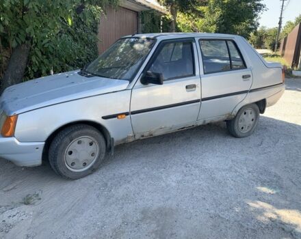 Серый ЗАЗ 1103 Славута, объемом двигателя 1.2 л и пробегом 150 тыс. км за 600 $, фото 1 на Automoto.ua