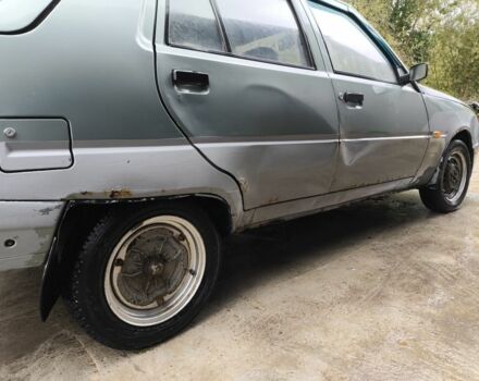 Серый ЗАЗ 1103 Славута, объемом двигателя 1.2 л и пробегом 189 тыс. км за 400 $, фото 2 на Automoto.ua