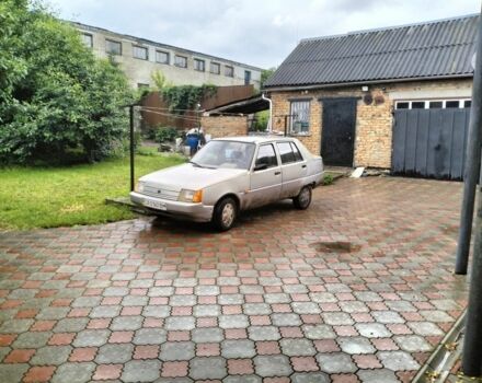 Серый ЗАЗ 1103 Славута, объемом двигателя 1.2 л и пробегом 350 тыс. км за 700 $, фото 3 на Automoto.ua