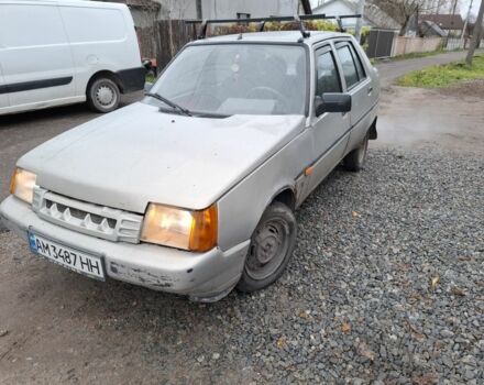 Серый ЗАЗ 1103 Славута, объемом двигателя 1.2 л и пробегом 280 тыс. км за 950 $, фото 2 на Automoto.ua