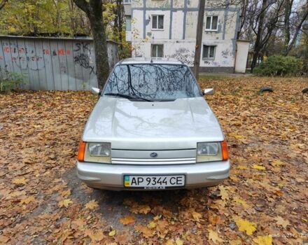 Серый ЗАЗ 1103 Славута, объемом двигателя 1.2 л и пробегом 100 тыс. км за 2000 $, фото 3 на Automoto.ua