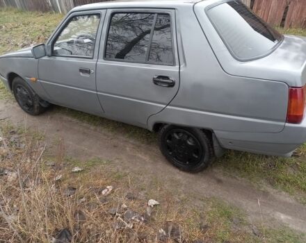 Серый ЗАЗ 1103 Славута, объемом двигателя 1.2 л и пробегом 190 тыс. км за 1100 $, фото 3 на Automoto.ua