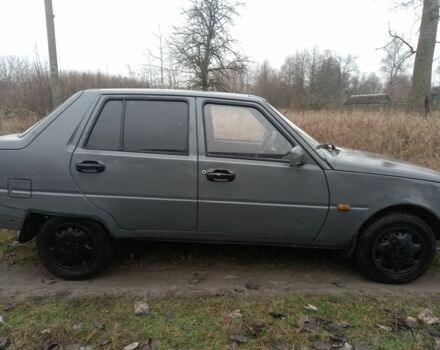 Серый ЗАЗ 1103 Славута, объемом двигателя 1.2 л и пробегом 190 тыс. км за 1100 $, фото 1 на Automoto.ua
