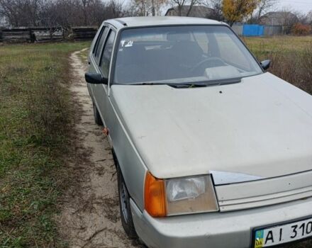 Серый ЗАЗ 1103 Славута, объемом двигателя 1.2 л и пробегом 200 тыс. км за 1000 $, фото 1 на Automoto.ua