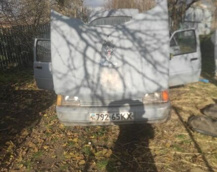 Серый ЗАЗ 1103 Славута, объемом двигателя 1.2 л и пробегом 100 тыс. км за 380 $, фото 2 на Automoto.ua