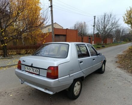 Серый ЗАЗ 1103 Славута, объемом двигателя 1.2 л и пробегом 165 тыс. км за 950 $, фото 3 на Automoto.ua