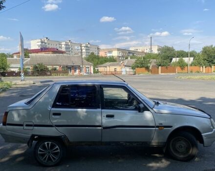 Серый ЗАЗ 1103 Славута, объемом двигателя 1.2 л и пробегом 125 тыс. км за 700 $, фото 2 на Automoto.ua