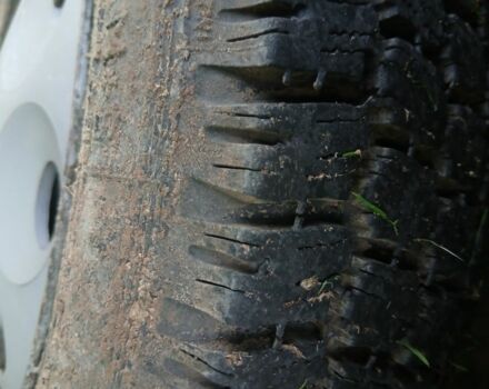 Серый ЗАЗ 1103 Славута, объемом двигателя 1.3 л и пробегом 300 тыс. км за 1200 $, фото 3 на Automoto.ua