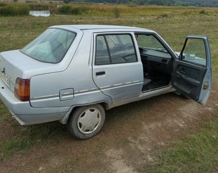 Серый ЗАЗ 1103 Славута, объемом двигателя 1.3 л и пробегом 140 тыс. км за 900 $, фото 4 на Automoto.ua