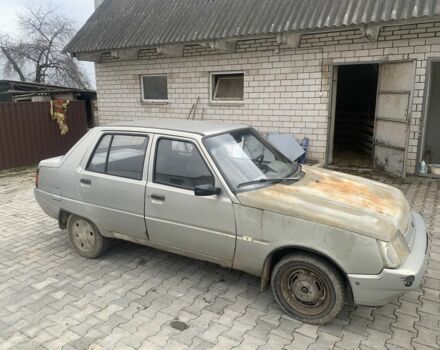 Серый ЗАЗ 1103 Славута, объемом двигателя 1.2 л и пробегом 90 тыс. км за 477 $, фото 3 на Automoto.ua