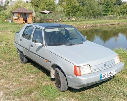 Серый ЗАЗ 1103 Славута, объемом двигателя 1.2 л и пробегом 150 тыс. км за 800 $, фото 5 на Automoto.ua