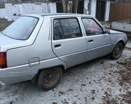 Серый ЗАЗ 1103 Славута, объемом двигателя 1.2 л и пробегом 68 тыс. км за 1300 $, фото 2 на Automoto.ua