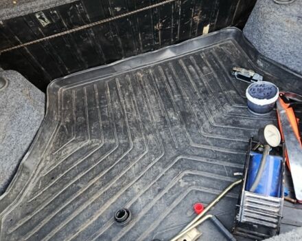 Сірий ЗАЗ 1103 Славута, об'ємом двигуна 1.35 л та пробігом 170 тис. км за 1074 $, фото 5 на Automoto.ua