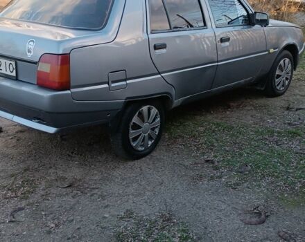 Серый ЗАЗ 1103 Славута, объемом двигателя 1.3 л и пробегом 140 тыс. км за 1400 $, фото 1 на Automoto.ua