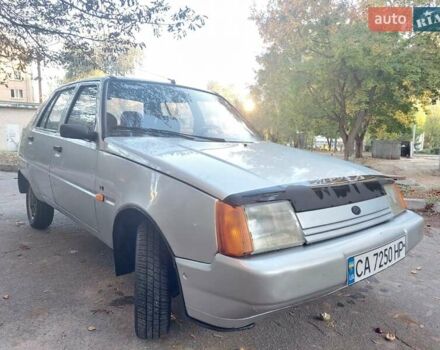 Серый ЗАЗ 1103 Славута, объемом двигателя 1.1 л и пробегом 98 тыс. км за 850 $, фото 9 на Automoto.ua