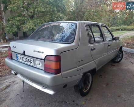 Серый ЗАЗ 1103 Славута, объемом двигателя 1.1 л и пробегом 98 тыс. км за 850 $, фото 4 на Automoto.ua