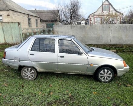 Серый ЗАЗ 1103 Славута, объемом двигателя 1.2 л и пробегом 96 тыс. км за 1200 $, фото 2 на Automoto.ua