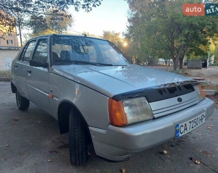 Серый ЗАЗ 1103 Славута, объемом двигателя 1.1 л и пробегом 98 тыс. км за 850 $, фото 10 на Automoto.ua