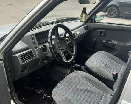 Серый ЗАЗ 1103 Славута, объемом двигателя 1.3 л и пробегом 159 тыс. км за 1000 $, фото 6 на Automoto.ua
