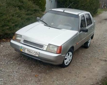 Серый ЗАЗ 1103 Славута, объемом двигателя 1.2 л и пробегом 140 тыс. км за 1100 $, фото 5 на Automoto.ua