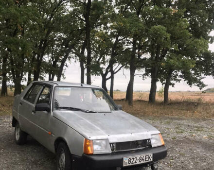 ЗАЗ 1103 Славута 2001 в Днепре (Днепропетровске) на Automoto.ua Серый ЗАЗ 1103 Славута, объемом двигателя 1.2 л и пробегом 17 тыс. км за 1070 $, фото 2 на Automoto.ua