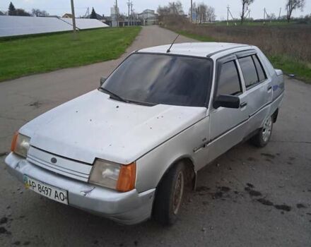 Серый ЗАЗ 1103 Славута, объемом двигателя 1.2 л и пробегом 160 тыс. км за 750 $, фото 2 на Automoto.ua
