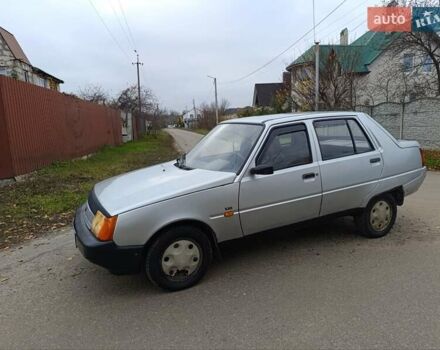 Серый ЗАЗ 1103 Славута, объемом двигателя 0 л и пробегом 165 тыс. км за 950 $, фото 2 на Automoto.ua