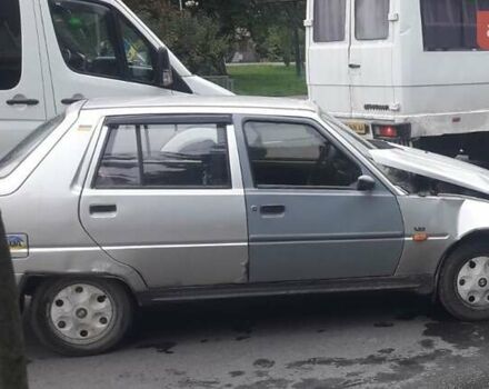 Серый ЗАЗ 1103 Славута, объемом двигателя 1.2 л и пробегом 100 тыс. км за 420 $, фото 3 на Automoto.ua