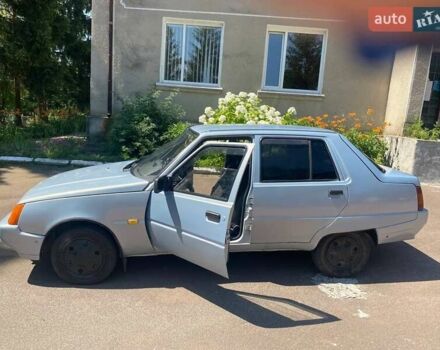 Серый ЗАЗ 1103 Славута, объемом двигателя 1.2 л и пробегом 179 тыс. км за 1100 $, фото 7 на Automoto.ua