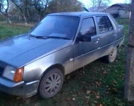 Серый ЗАЗ 1103 Славута, объемом двигателя 1.3 л и пробегом 213 тыс. км за 750 $, фото 4 на Automoto.ua