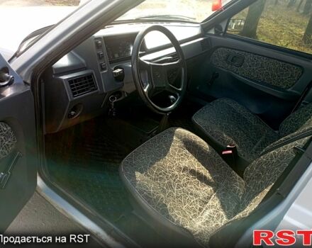 Серый ЗАЗ 1103 Славута, объемом двигателя 1.2 л и пробегом 240 тыс. км за 900 $, фото 3 на Automoto.ua