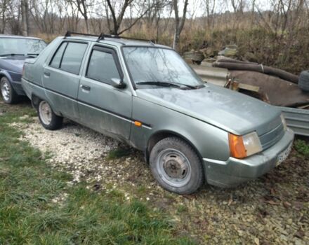 Серый ЗАЗ 1103 Славута, объемом двигателя 0 л и пробегом 900 тыс. км за 650 $, фото 1 на Automoto.ua