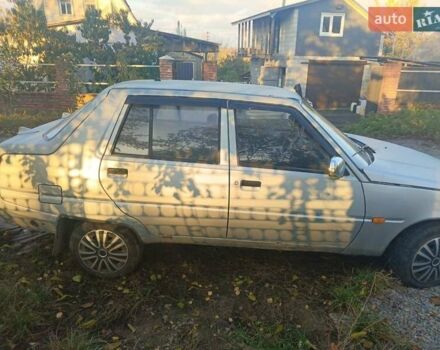 Сірий ЗАЗ 1103 Славута, об'ємом двигуна 1.2 л та пробігом 70 тис. км за 885 $, фото 6 на Automoto.ua