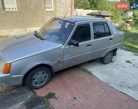 Серый ЗАЗ 1103 Славута, объемом двигателя 1.2 л и пробегом 170 тыс. км за 598 $, фото 1 на Automoto.ua