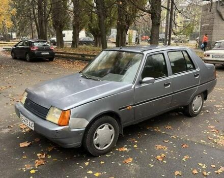 Серый ЗАЗ 1103 Славута, объемом двигателя 1.2 л и пробегом 20 тыс. км за 1300 $, фото 7 на Automoto.ua