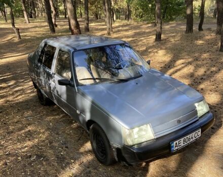 Серый ЗАЗ 1103 Славута, объемом двигателя 1.2 л и пробегом 180 тыс. км за 1066 $, фото 3 на Automoto.ua