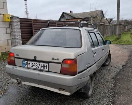 Серый ЗАЗ 1103 Славута, объемом двигателя 1.2 л и пробегом 280 тыс. км за 900 $, фото 5 на Automoto.ua