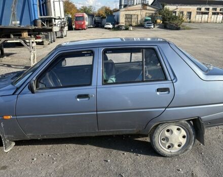 Серый ЗАЗ 1103 Славута, объемом двигателя 1.3 л и пробегом 100 тыс. км за 1650 $, фото 1 на Automoto.ua