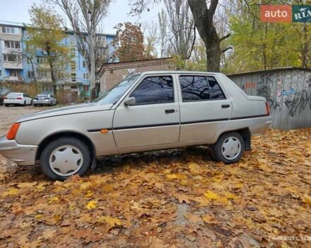 Серый ЗАЗ 1103 Славута, объемом двигателя 1.2 л и пробегом 100 тыс. км за 2000 $, фото 23 на Automoto.ua