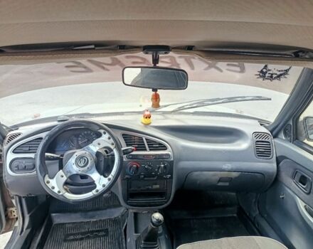 Серый ЗАЗ 1103 Славута, объемом двигателя 1.2 л и пробегом 50 тыс. км за 1000 $, фото 6 на Automoto.ua