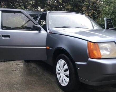 Серый ЗАЗ 1103 Славута, объемом двигателя 1.2 л и пробегом 185 тыс. км за 1050 $, фото 4 на Automoto.ua