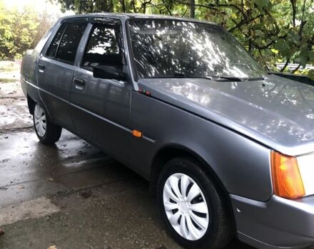 Серый ЗАЗ 1103 Славута, объемом двигателя 1.2 л и пробегом 185 тыс. км за 1050 $, фото 9 на Automoto.ua