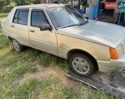 Серый ЗАЗ 1103 Славута, объемом двигателя 1.2 л и пробегом 170 тыс. км за 598 $, фото 2 на Automoto.ua