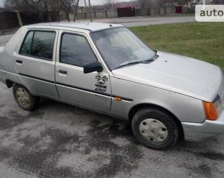 Серый ЗАЗ 1103 Славута, объемом двигателя 1.2 л и пробегом 180 тыс. км за 1000 $, фото 5 на Automoto.ua