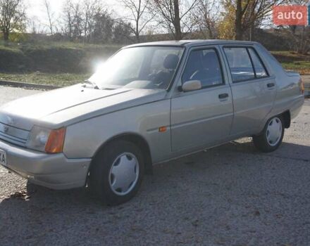 Сірий ЗАЗ 1103 Славута, об'ємом двигуна 1.2 л та пробігом 90 тис. км за 1500 $, фото 2 на Automoto.ua