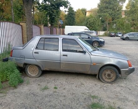 Серый ЗАЗ 1103 Славута, объемом двигателя 1.2 л и пробегом 90 тыс. км за 691 $, фото 5 на Automoto.ua