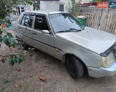 Серый ЗАЗ 1103 Славута, объемом двигателя 1.2 л и пробегом 300 тыс. км за 1326 $, фото 6 на Automoto.ua